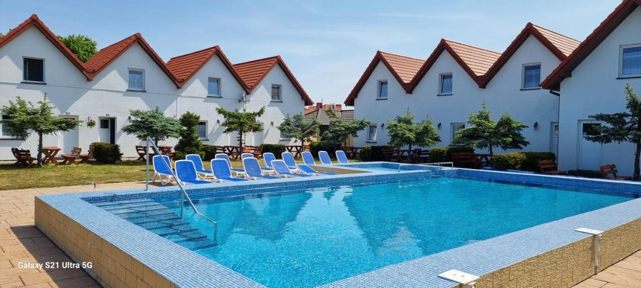Aqua Fun Domki Z Basenem Ujście-Darłowskie Dış mekan fotoğraf