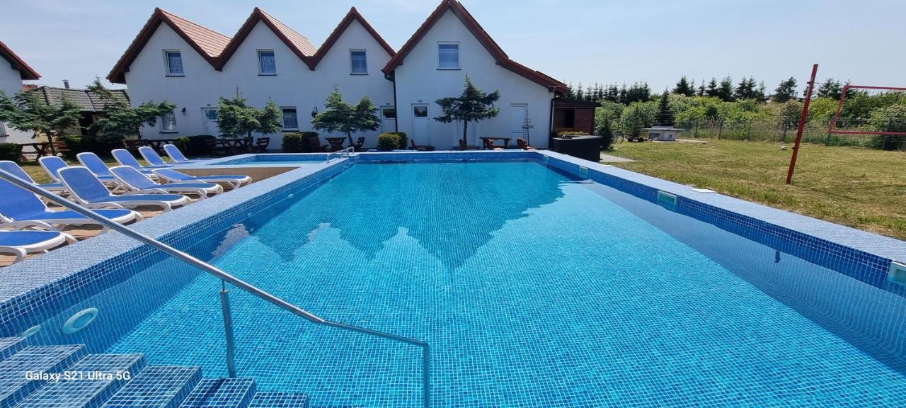 Aqua Fun Domki Z Basenem Ujście-Darłowskie Dış mekan fotoğraf